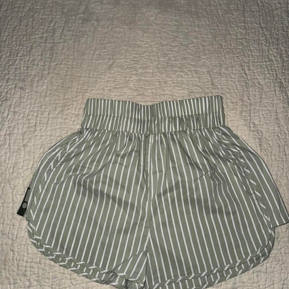 Nwot Daily Drills Mint Green Size Small Rare